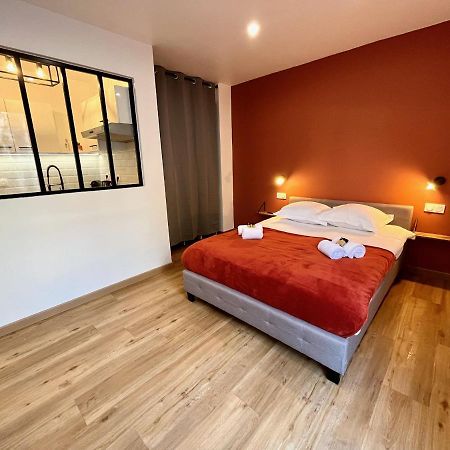 Studio Avec Grande Terrasse Et Parking Privatifs Caen Ngoại thất bức ảnh