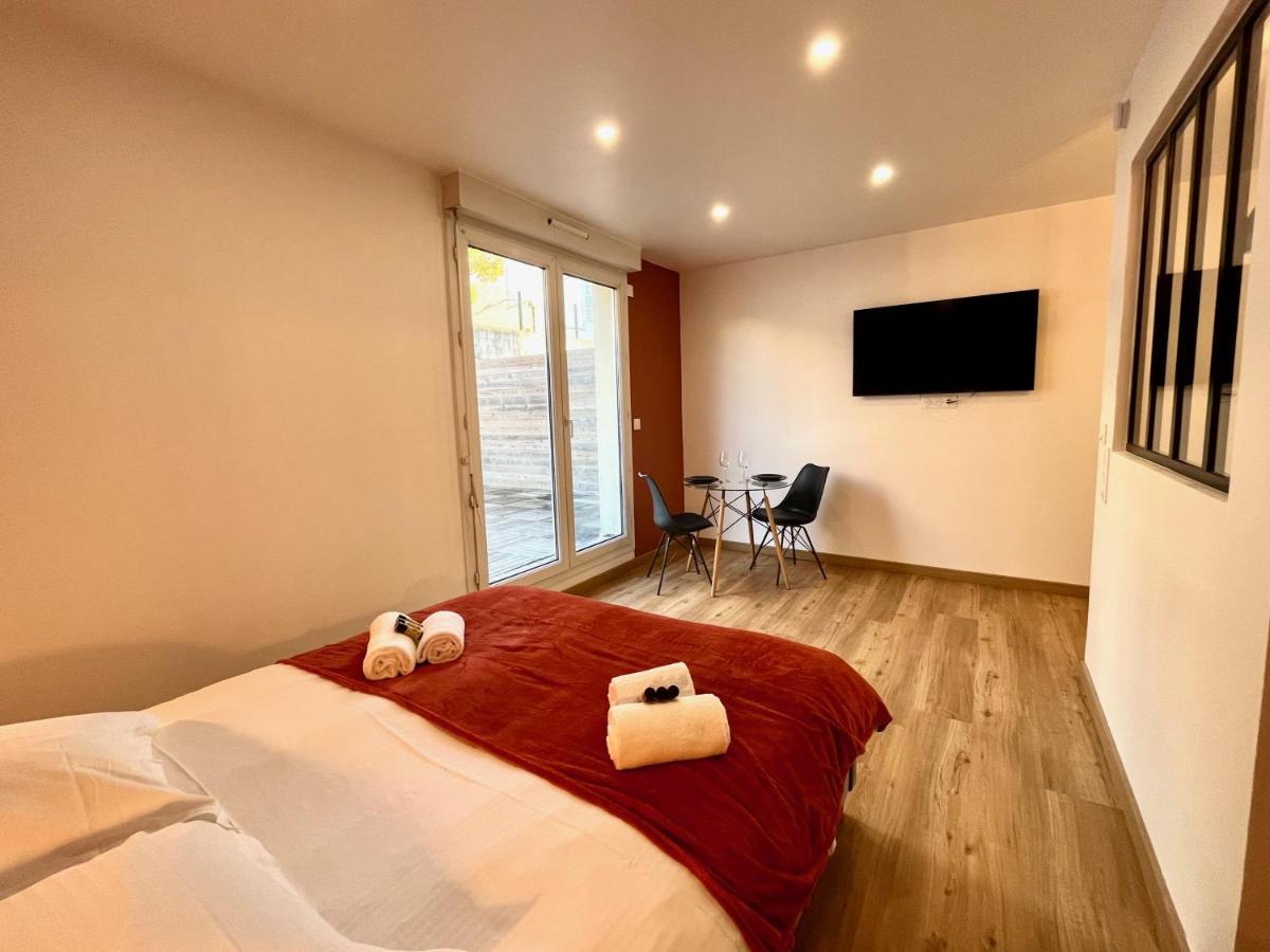 Studio Avec Grande Terrasse Et Parking Privatifs Caen Ngoại thất bức ảnh